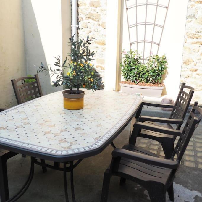 Appartement Duplex Et Terrasse A St Servan-St Malo サン・マロ エクステリア 写真