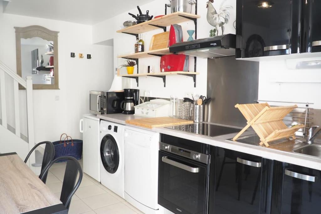 Appartement Duplex Et Terrasse A St Servan-St Malo サン・マロ エクステリア 写真